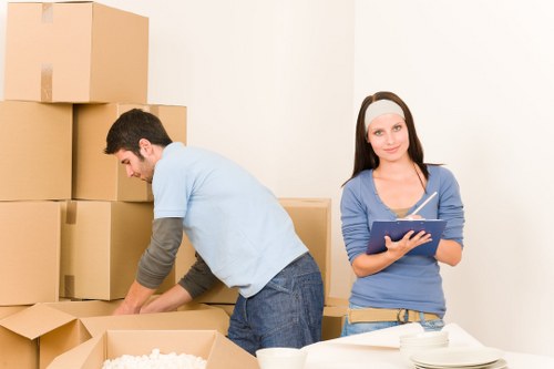 Careful packing and transport preparation for a Bayswater move