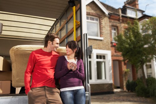 Packing boxes and furniture for a Bayswater home relocation service